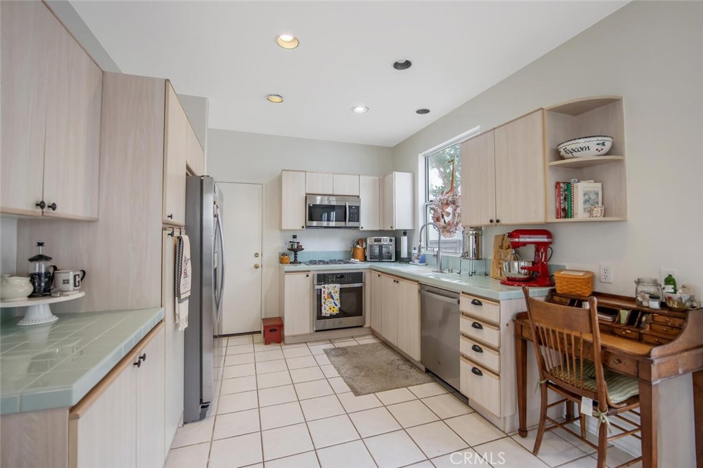 27879 Skycrest Circle