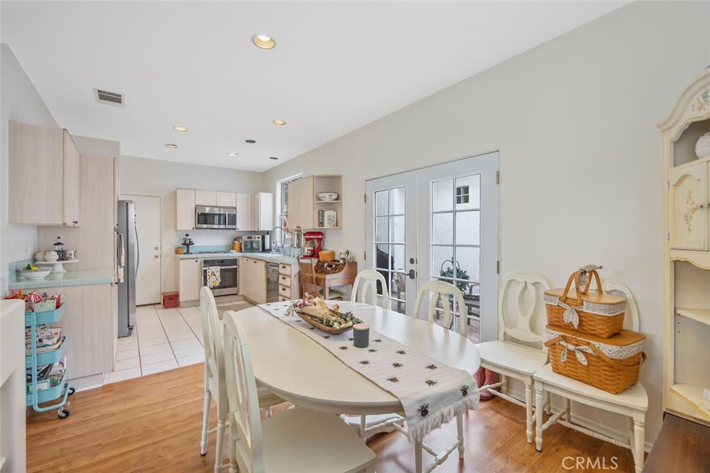 27879 Skycrest Circle