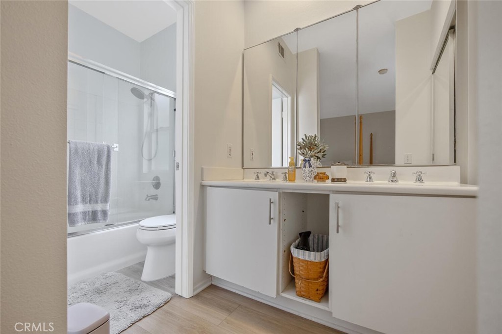 27879 Skycrest Circle