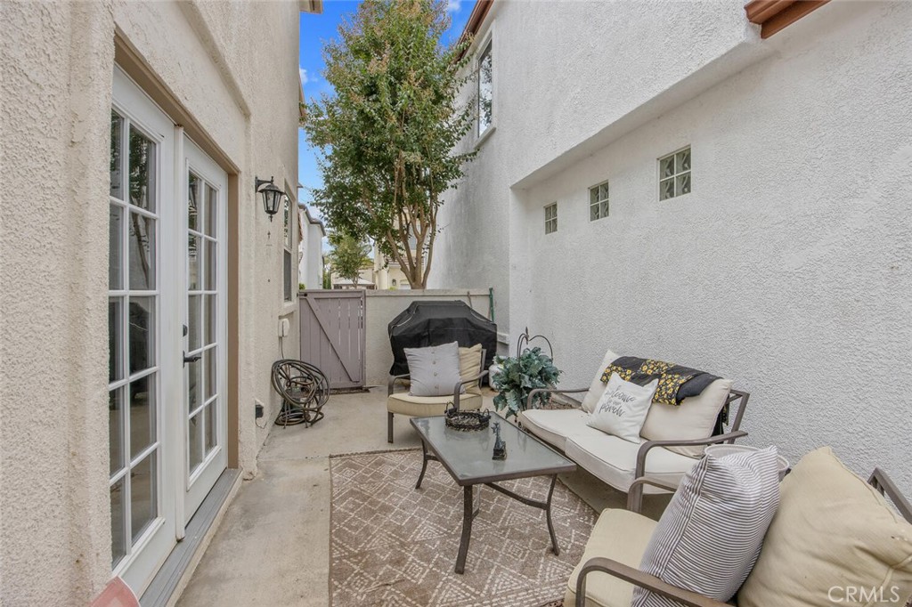 27879 Skycrest Circle