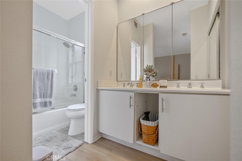 27879 Skycrest Circle