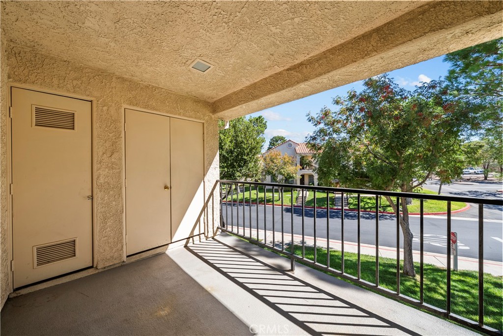 2554 Olive Drive 116