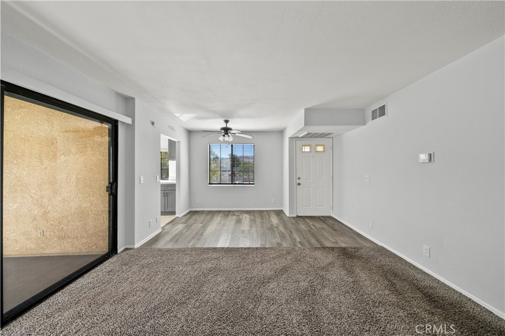 2554 Olive Drive 116