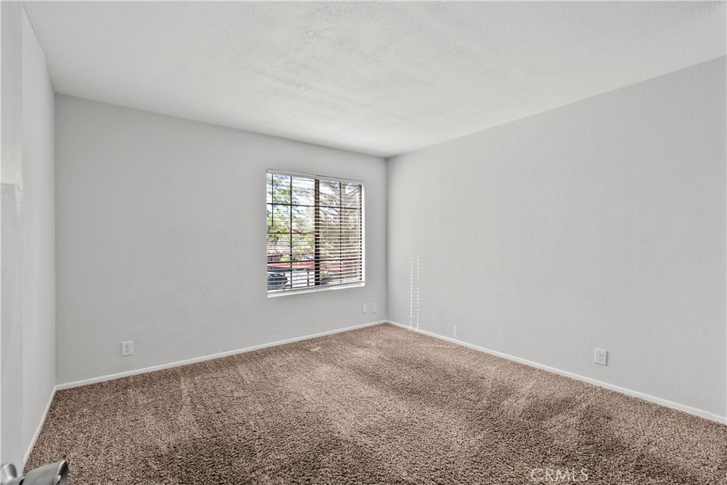 2554 Olive Drive 116