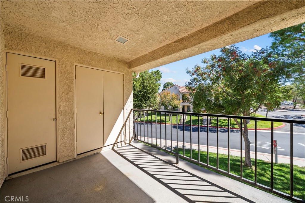 2554 Olive Drive 116