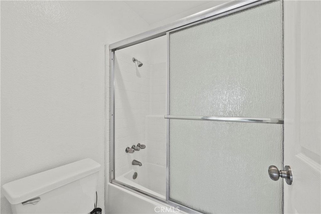 2554 Olive Drive 116