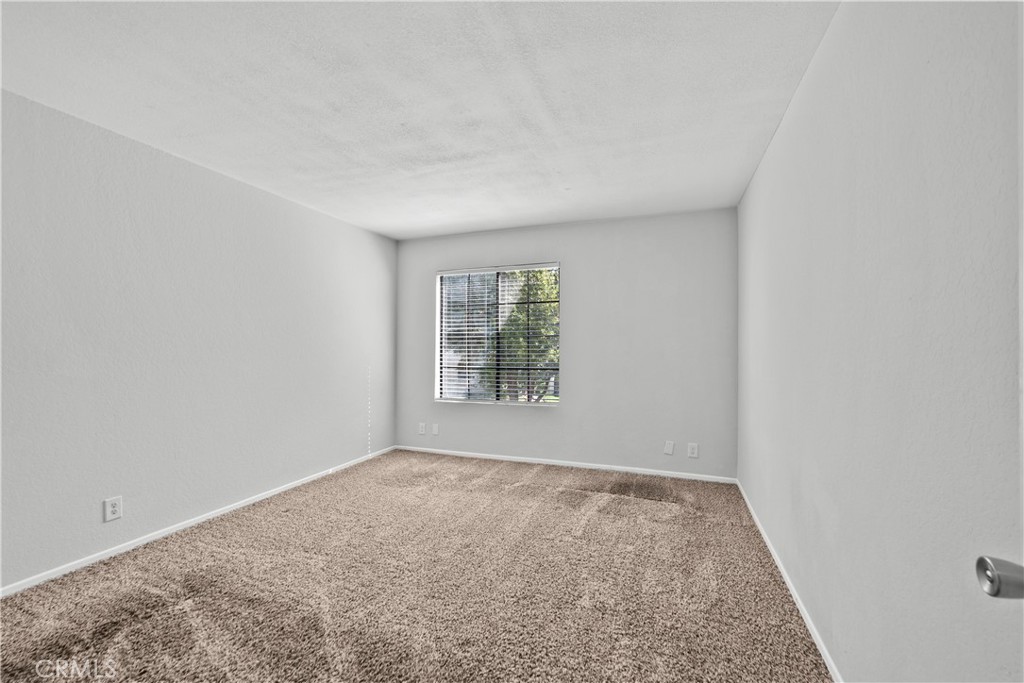 2554 Olive Drive 116