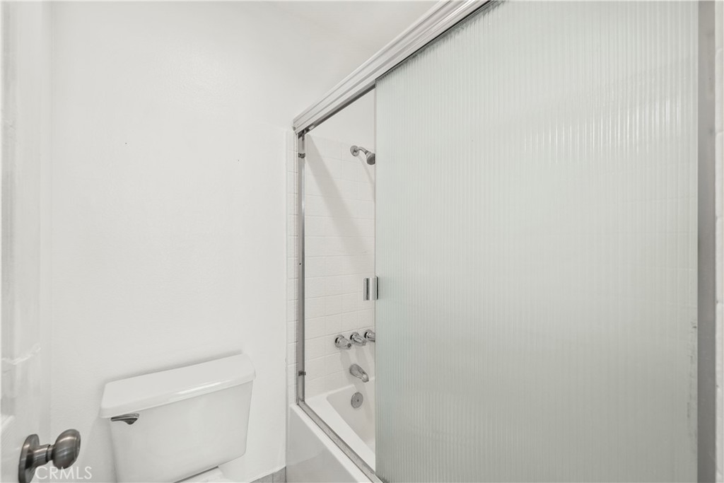 2554 Olive Drive 116