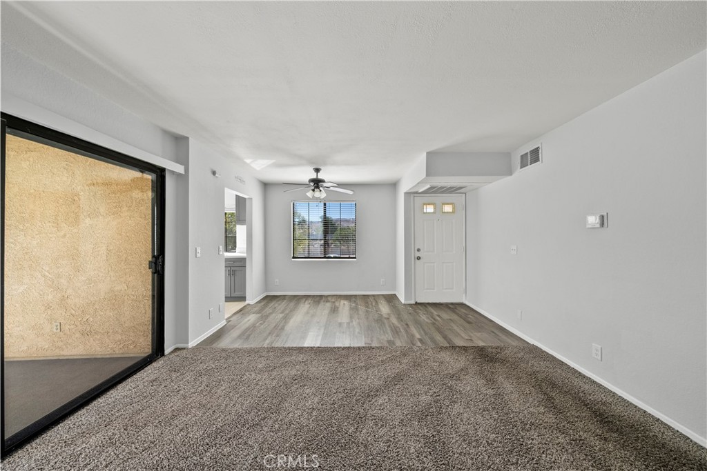 2554 Olive Drive 116