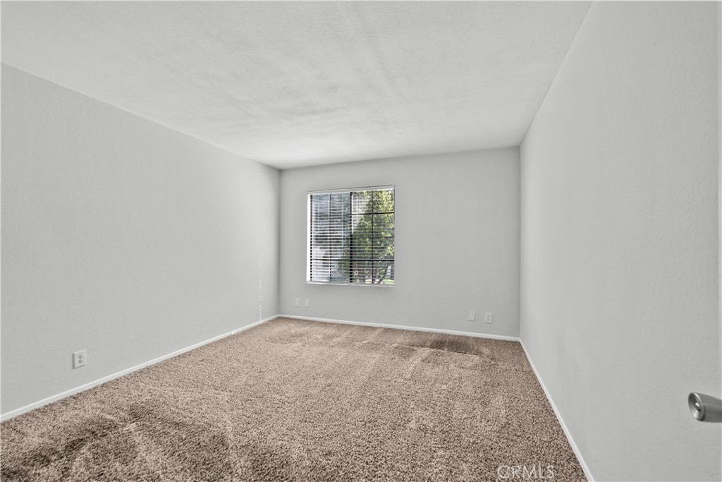 2554 Olive Drive 116