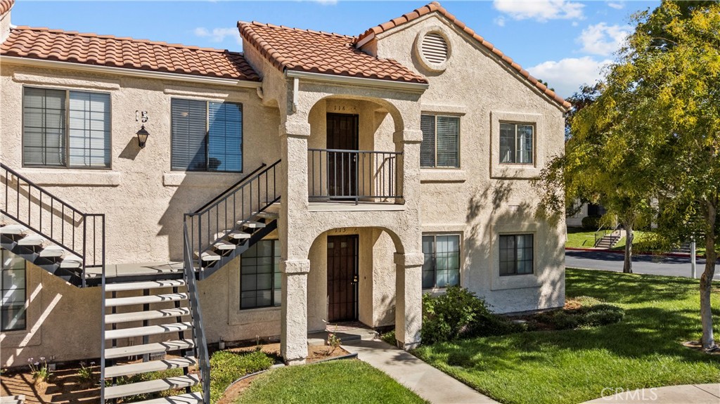 2554 Olive Drive 116