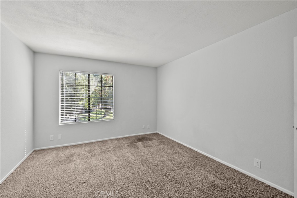 2554 Olive Drive 116