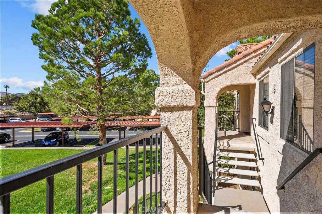 2554 Olive Drive 116