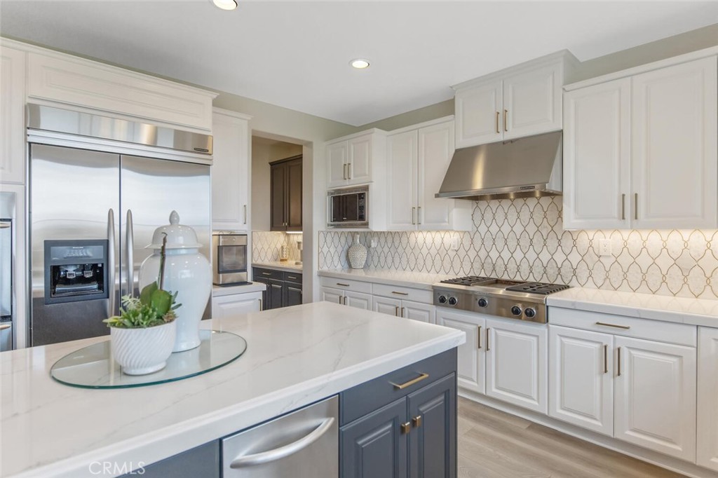 27070 Timberline Terrace