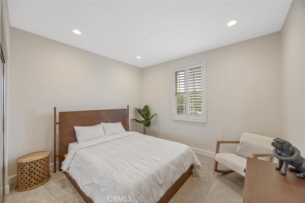 27070 Timberline Terrace