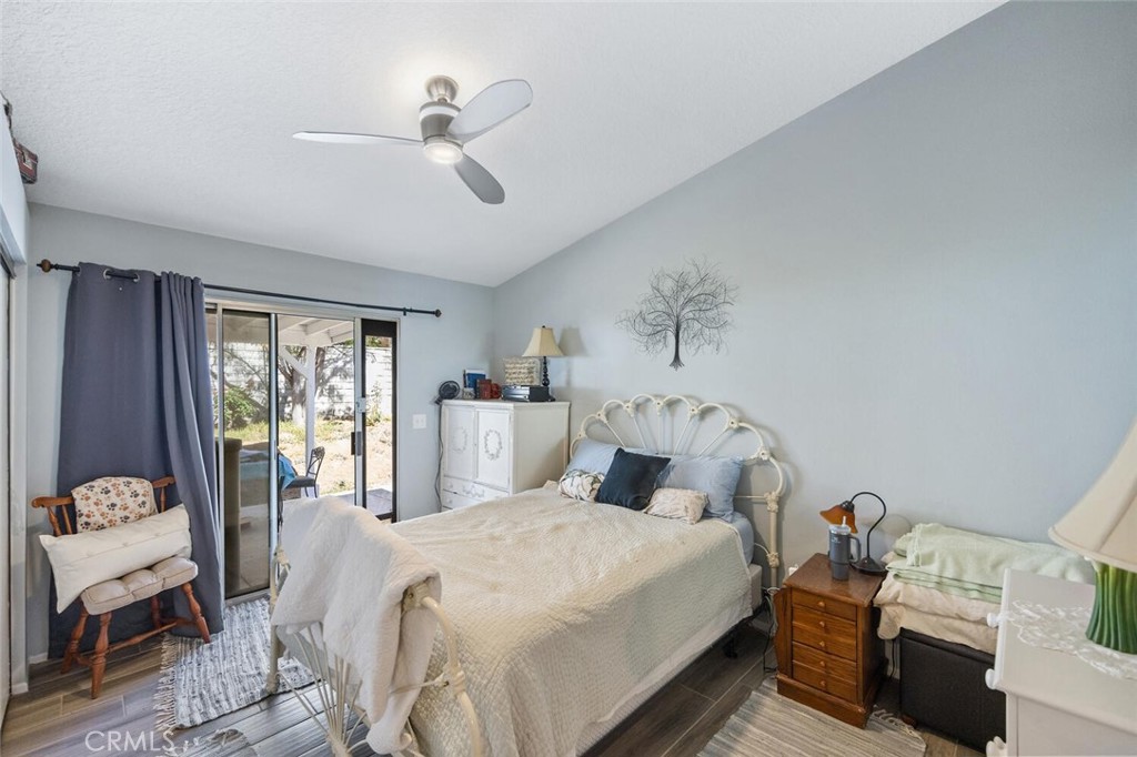 28123 Seco Canyon 94