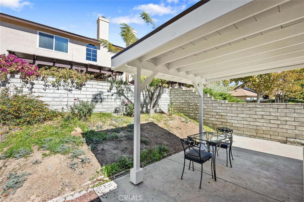 28123 Seco Canyon 94