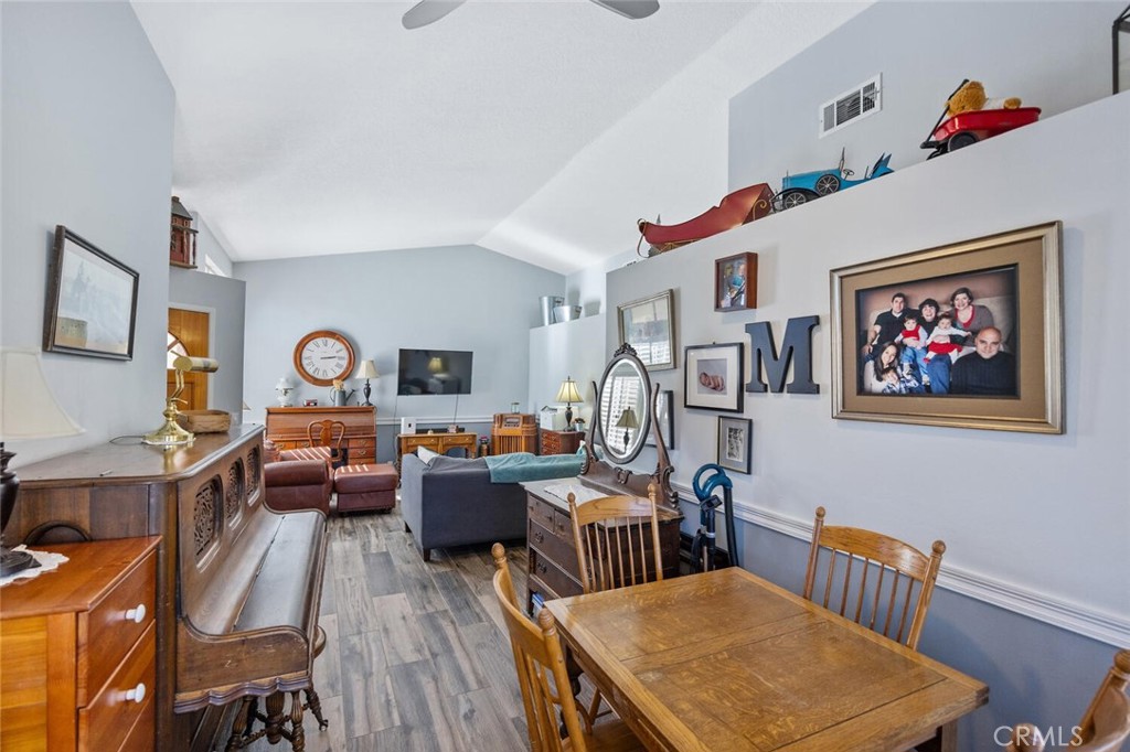 28123 Seco Canyon 94