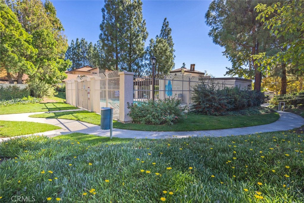 28123 Seco Canyon 94