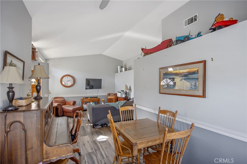 28123 Seco Canyon 94