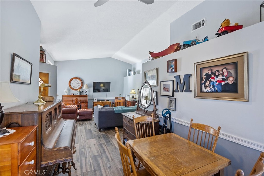 28123 Seco Canyon 94