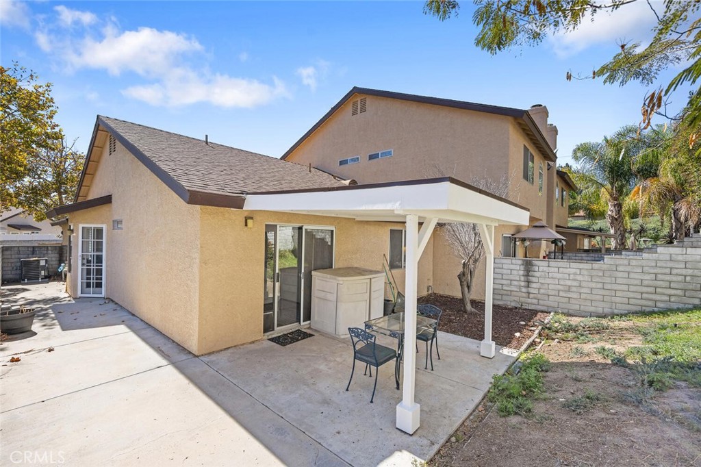 28123 Seco Canyon 94