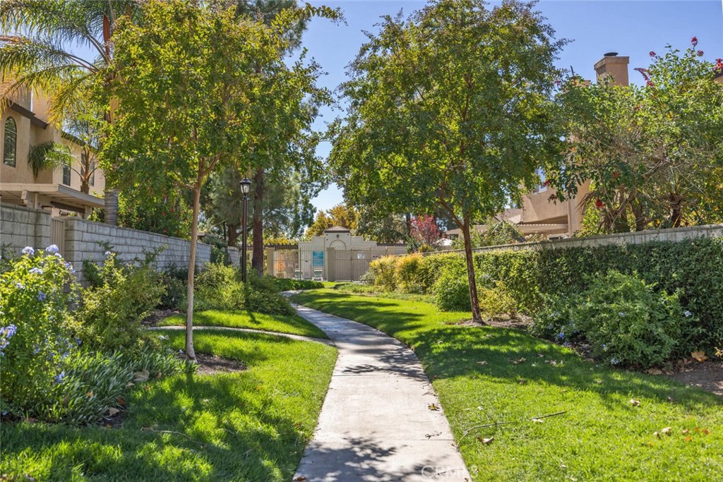 28123 Seco Canyon 94