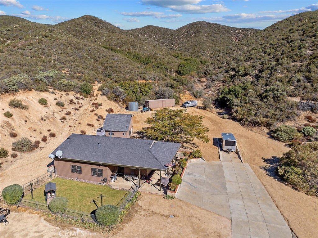 11551 Lonesome Valley