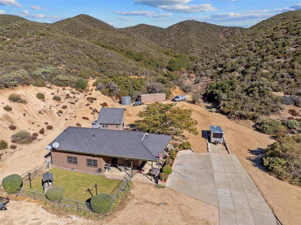 11551 Lonesome Valley