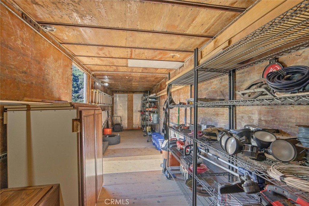 11551 Lonesome Valley