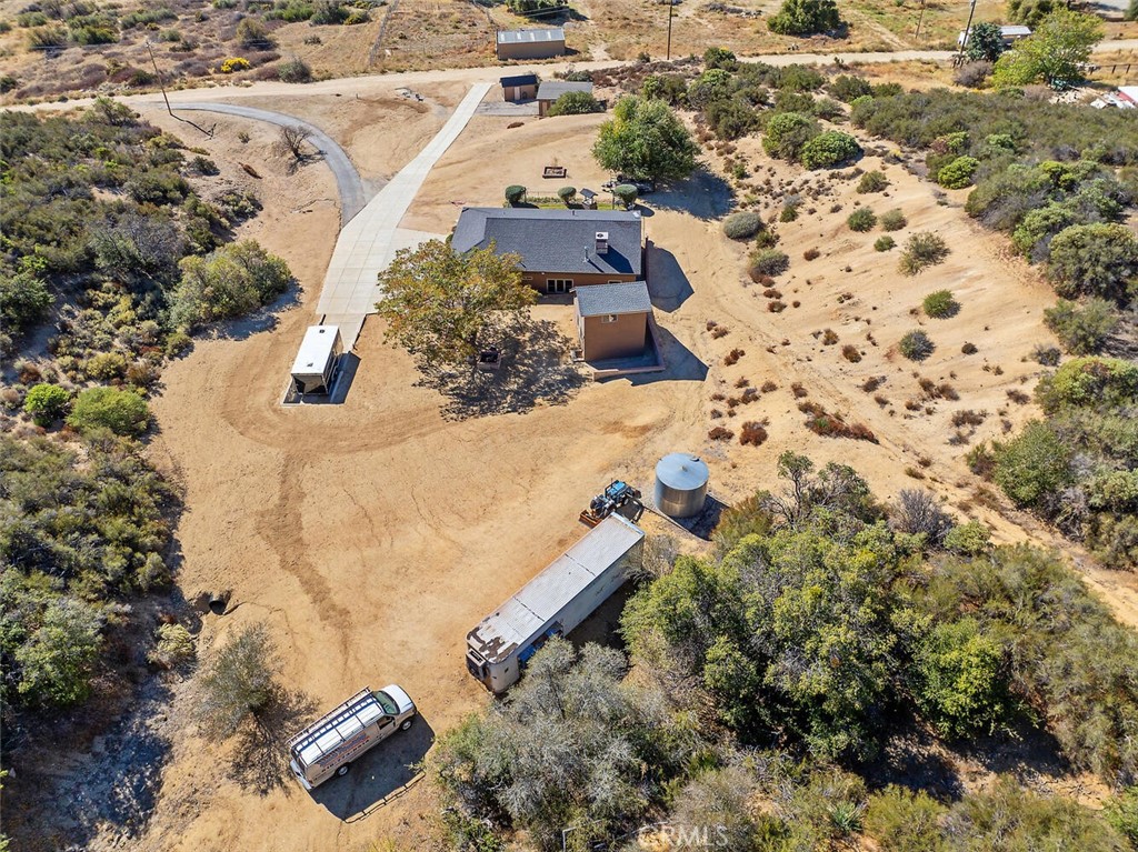 11551 Lonesome Valley