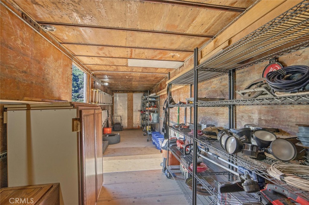 11551 Lonesome Valley