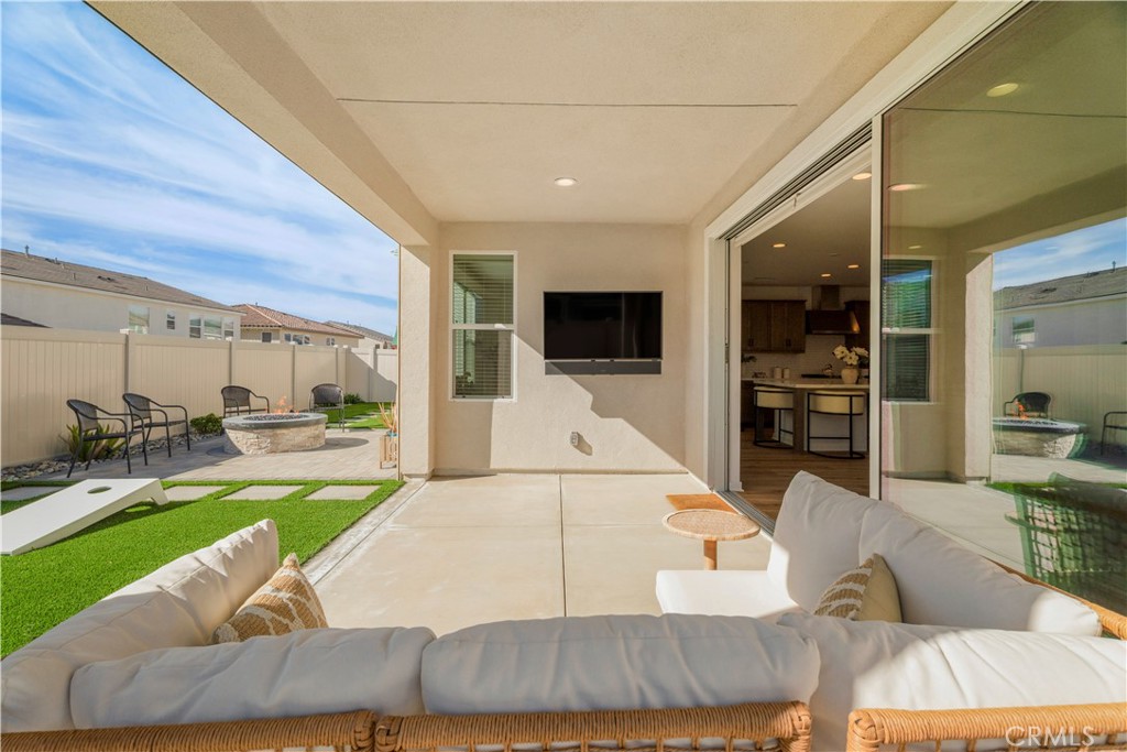 18100 Tableau Way