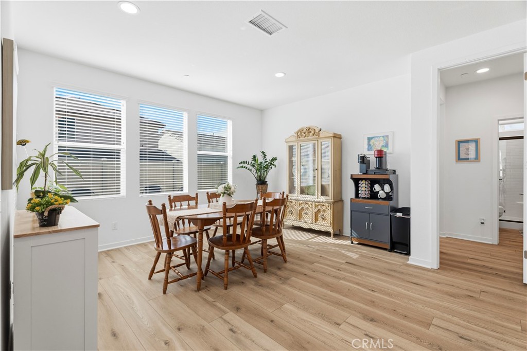 18100 Tableau Way