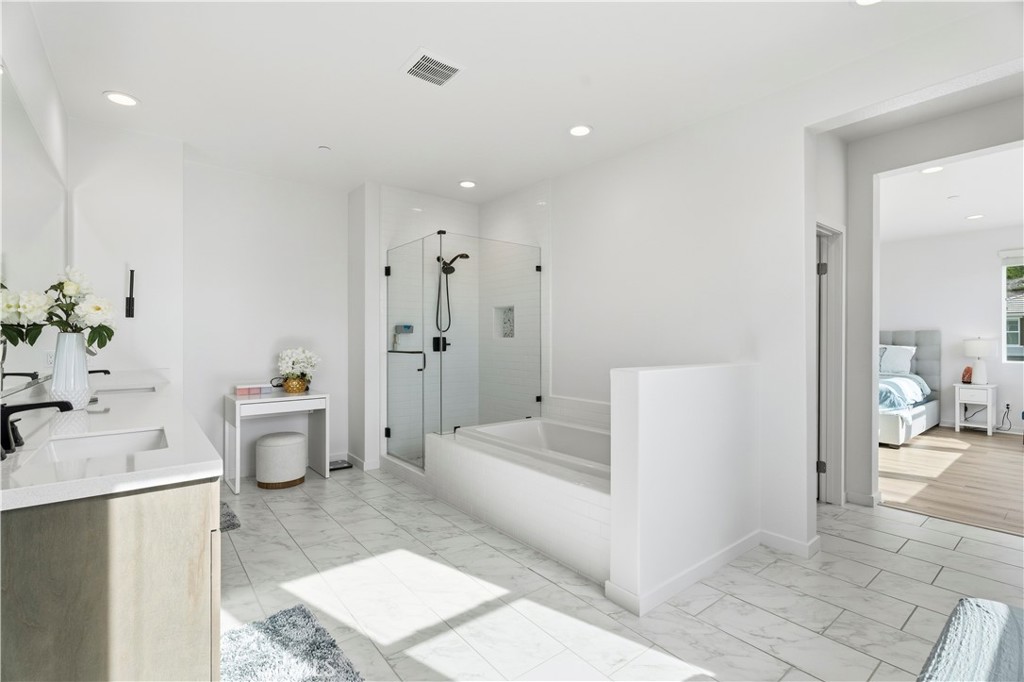 18100 Tableau Way
