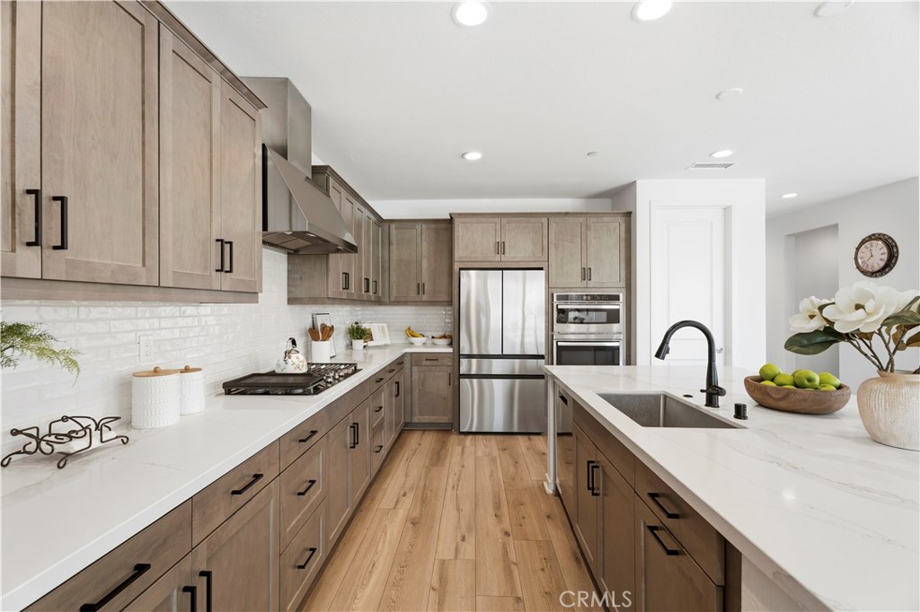 18100 Tableau Way