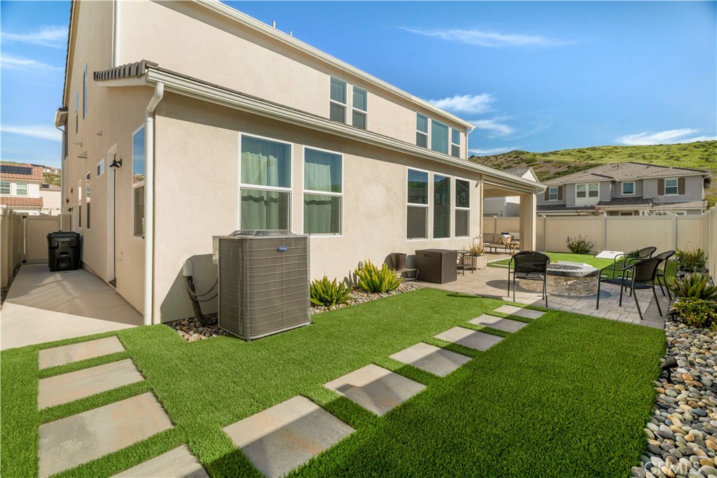 18100 Tableau Way