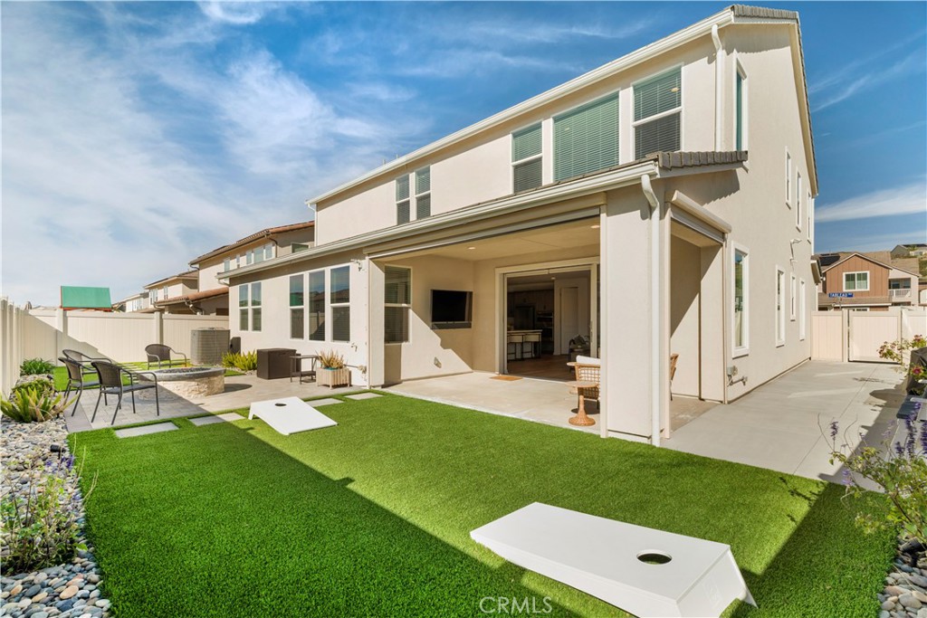 18100 Tableau Way