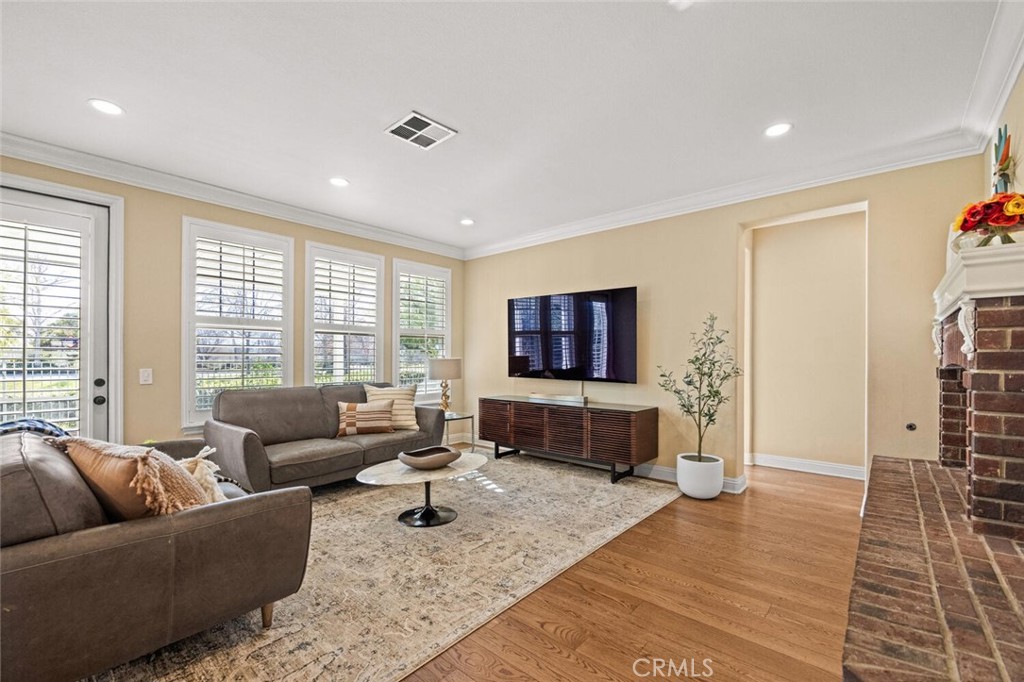 23930 Lakeside Road
