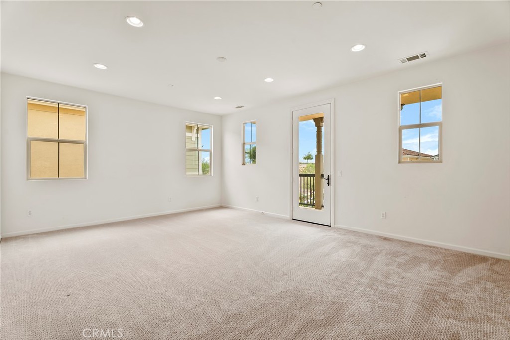 27606 Skylark Lane