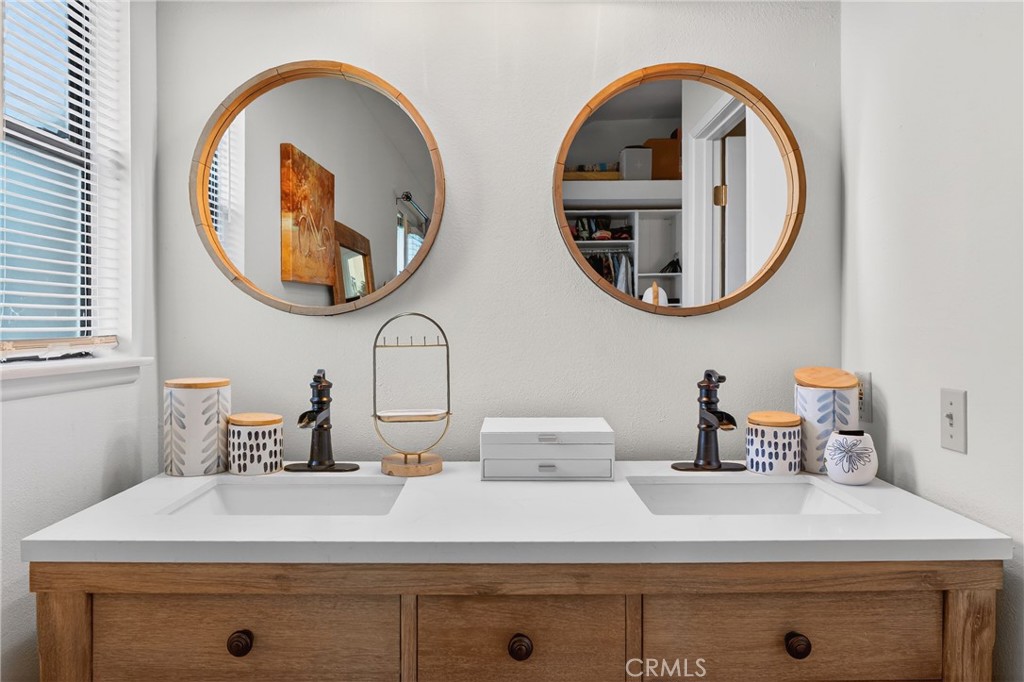 24043 Blacker House Court