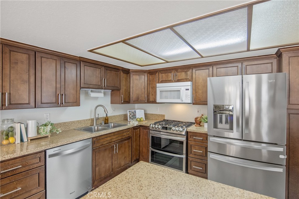 22810 Rio Chico Drive