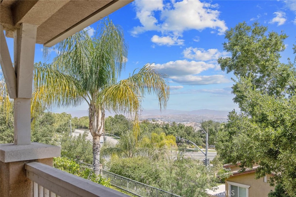 26720 Via Colina