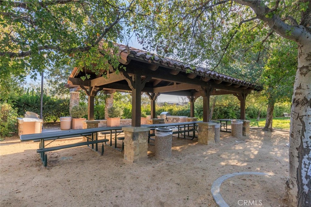 26720 Via Colina