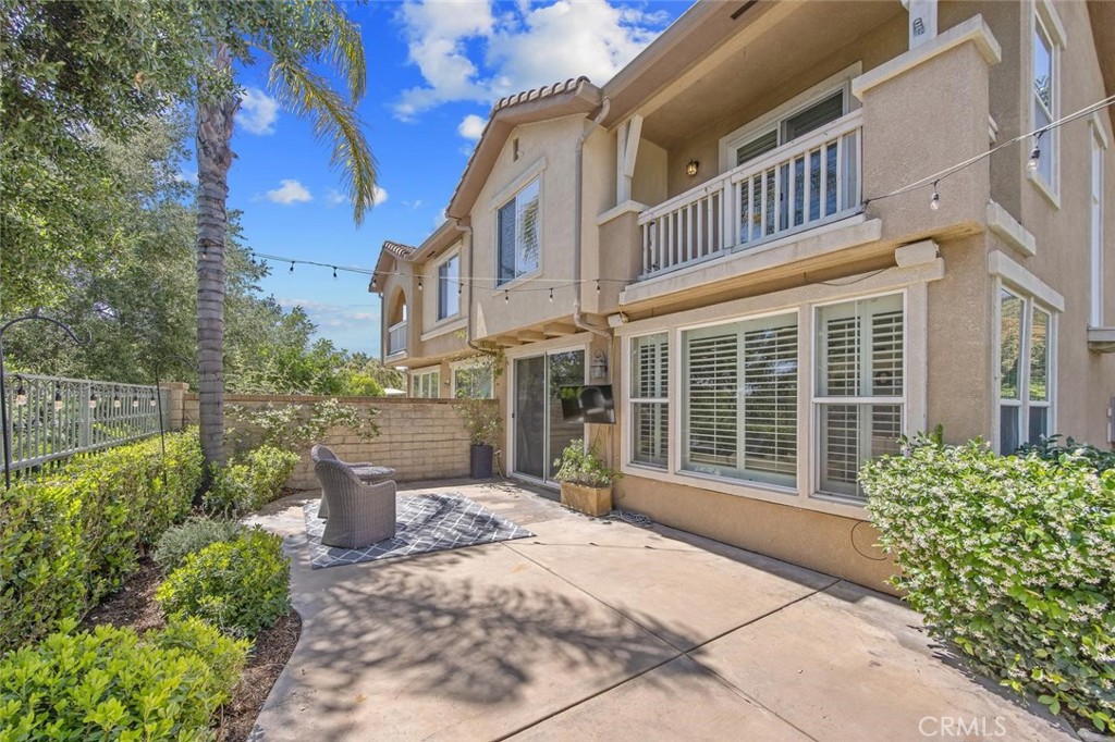 26720 Via Colina