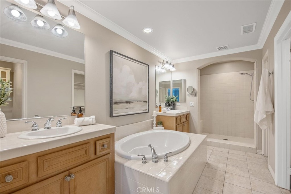 26720 Via Colina