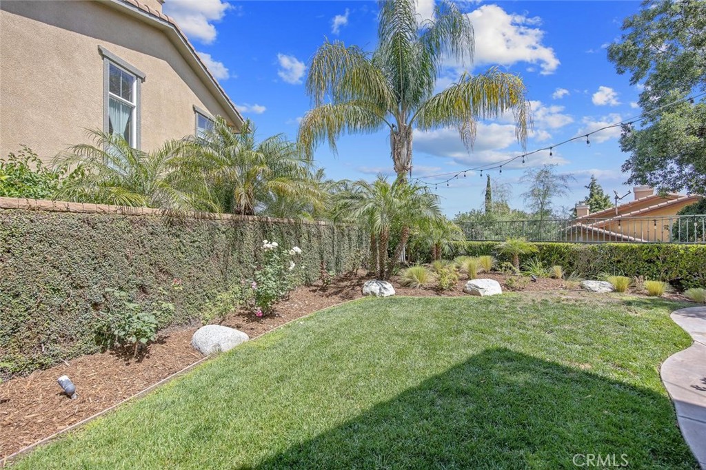 26720 Via Colina