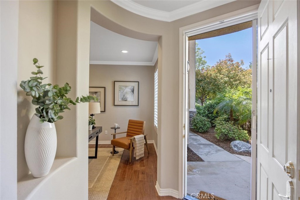 26720 Via Colina