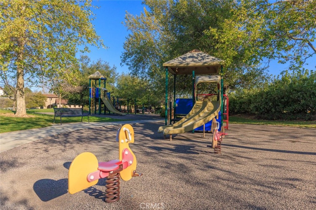 26720 Via Colina