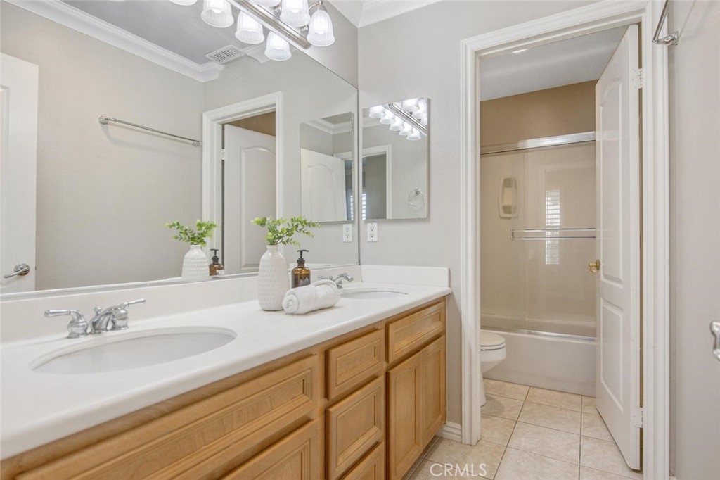 26720 Via Colina